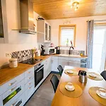 דירה Terrasse Jacuzzi Du Pont Alsort 2-1 *