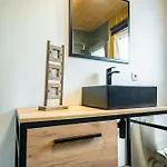 דירה Terrasse Jacuzzi Du Pont Alsort 2-1 *